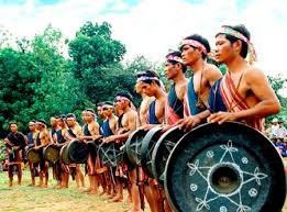 Echoes of Central Highlands gongs welcome new spring - ảnh 2